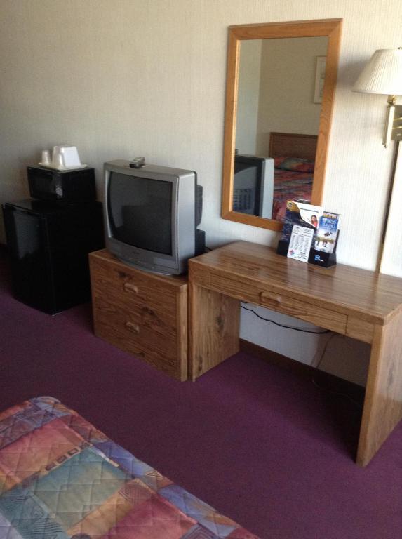 Boise Inn Garden City Room photo