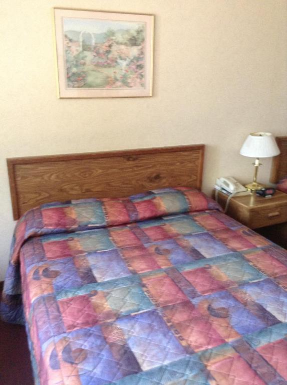 Boise Inn Garden City Room photo